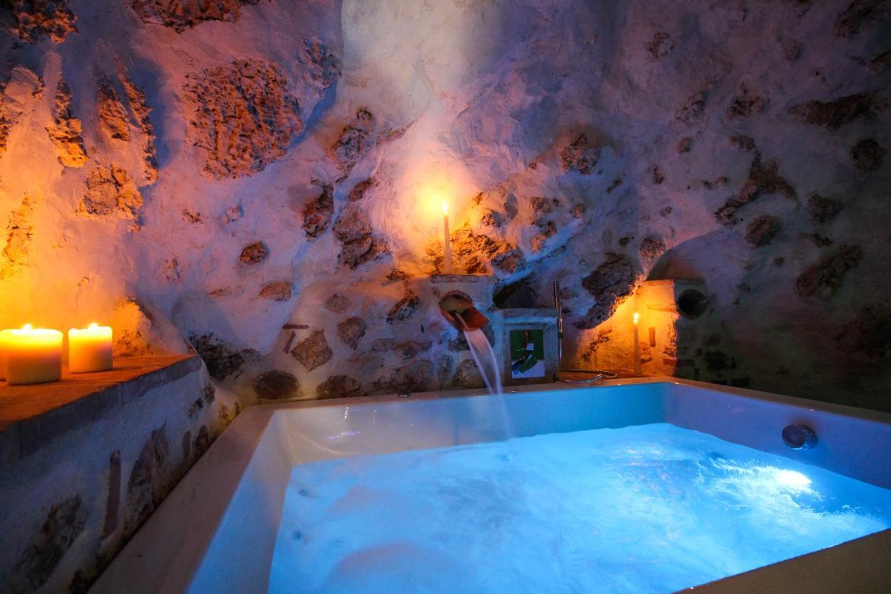Vila Santo'S House Luxury - Idromassaggio E Doccia Emozionale Santo Stefano Di Sessanio Exteriér fotografie